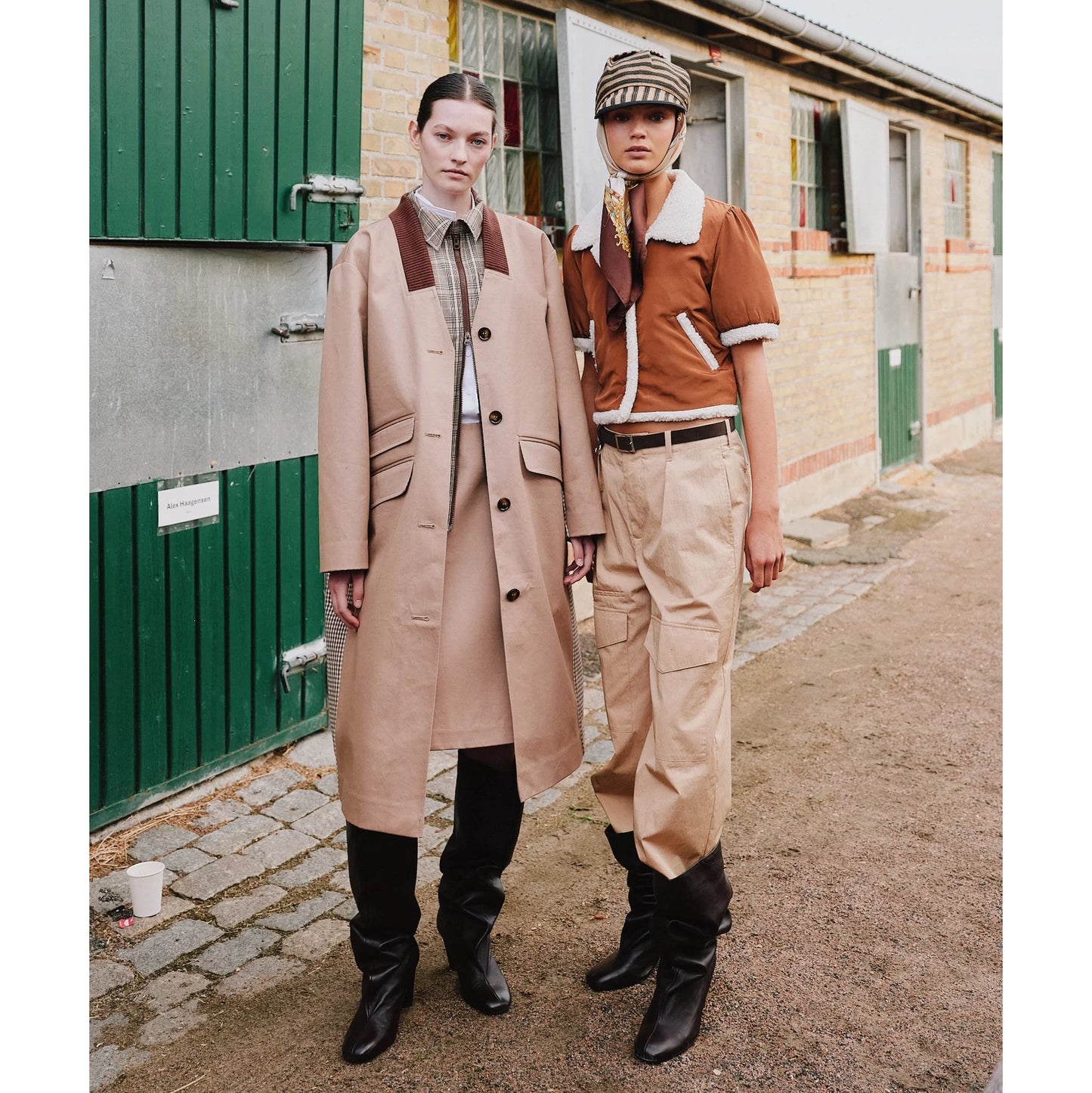 Baum und Pferdgarten "Dagny" Trench in "Portabella Camel Check", size 36 (fits size 4)