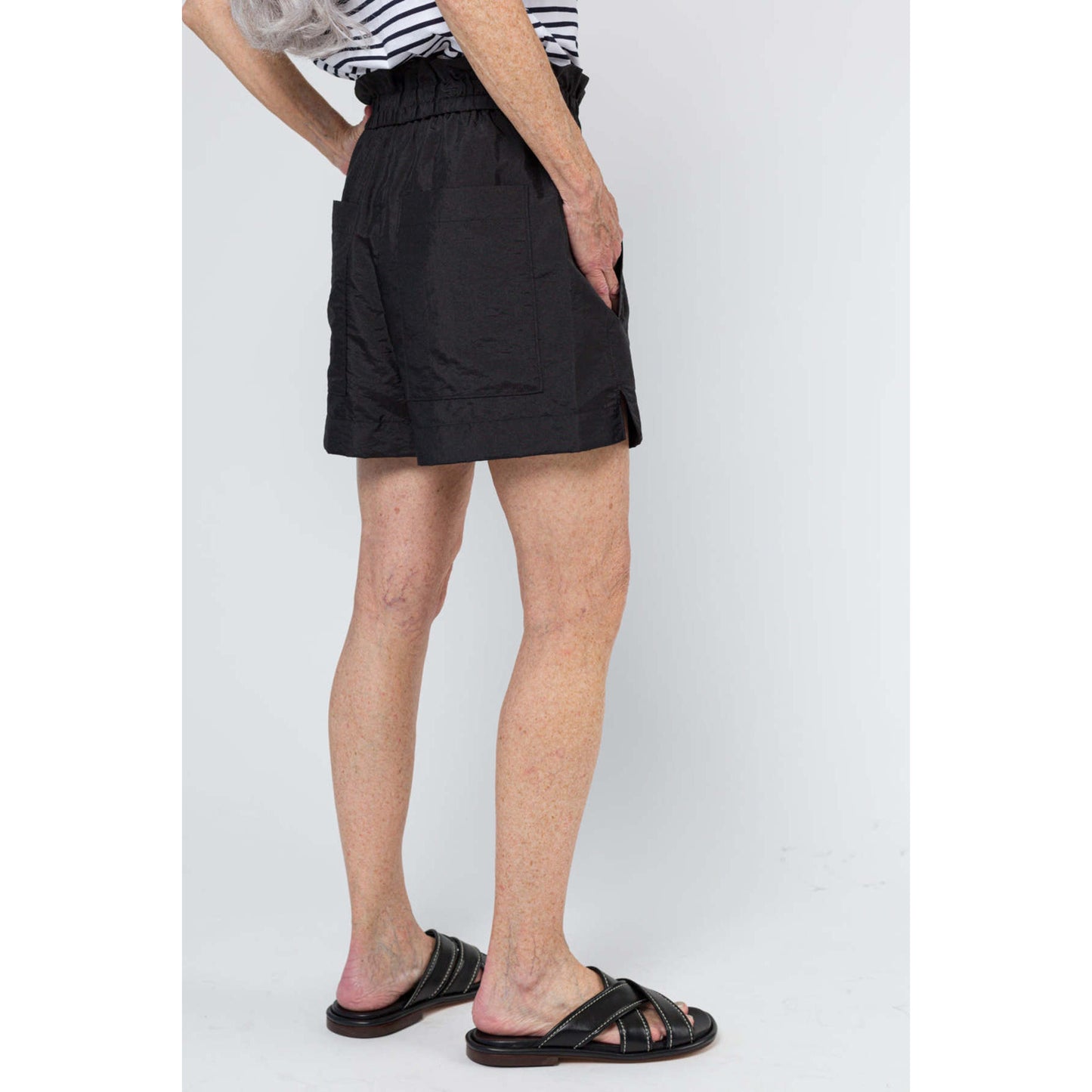 Tibi Crispy Nylon Pull-On Shorts in Black, size Large