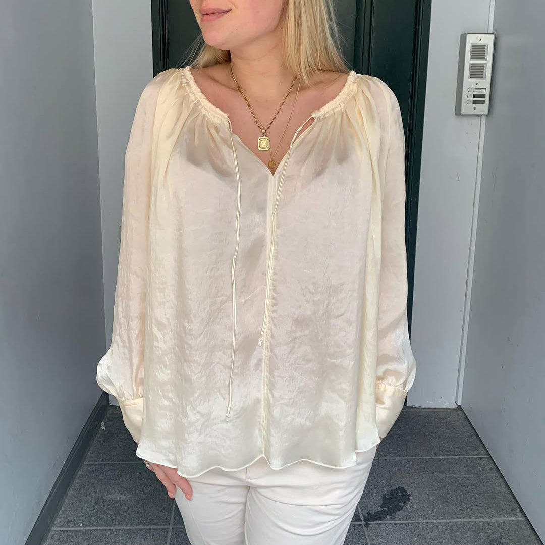 Forte_Forte "Il Satin" Gathered Neck Blouse in Ivory, size 0 (fits roomy like S-M?)