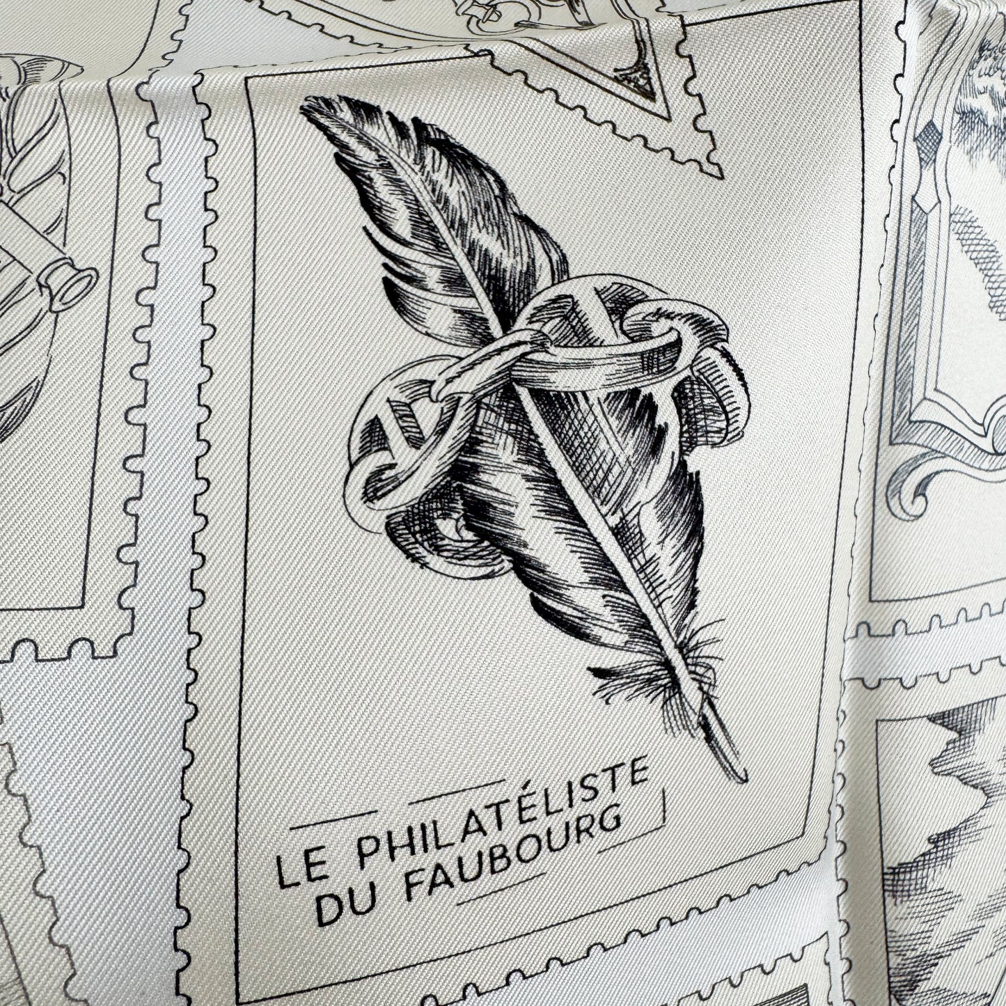 Hermes Le Philateliste du Faubourg scarf 90 in "gris / parchemin / blanc"
