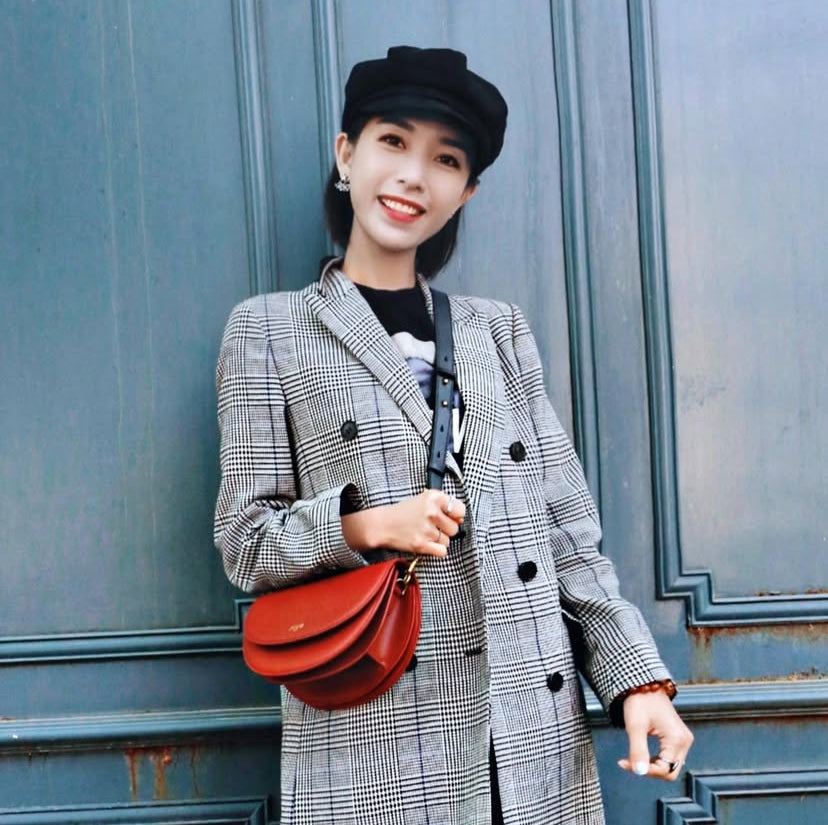 Apede Mod 1.9 Crescent Bag in Red