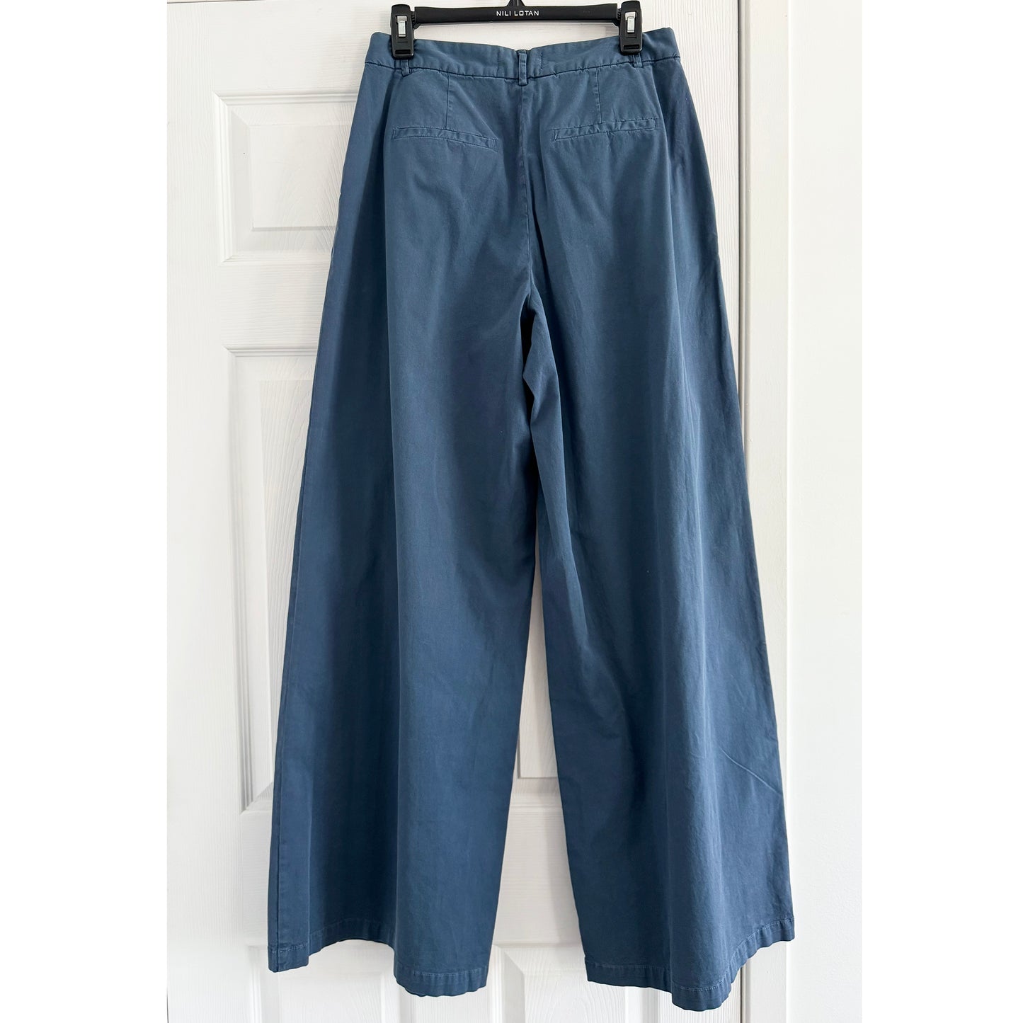 Nili Lotan "Dillon" Wide Leg Pants in Blue, size 8