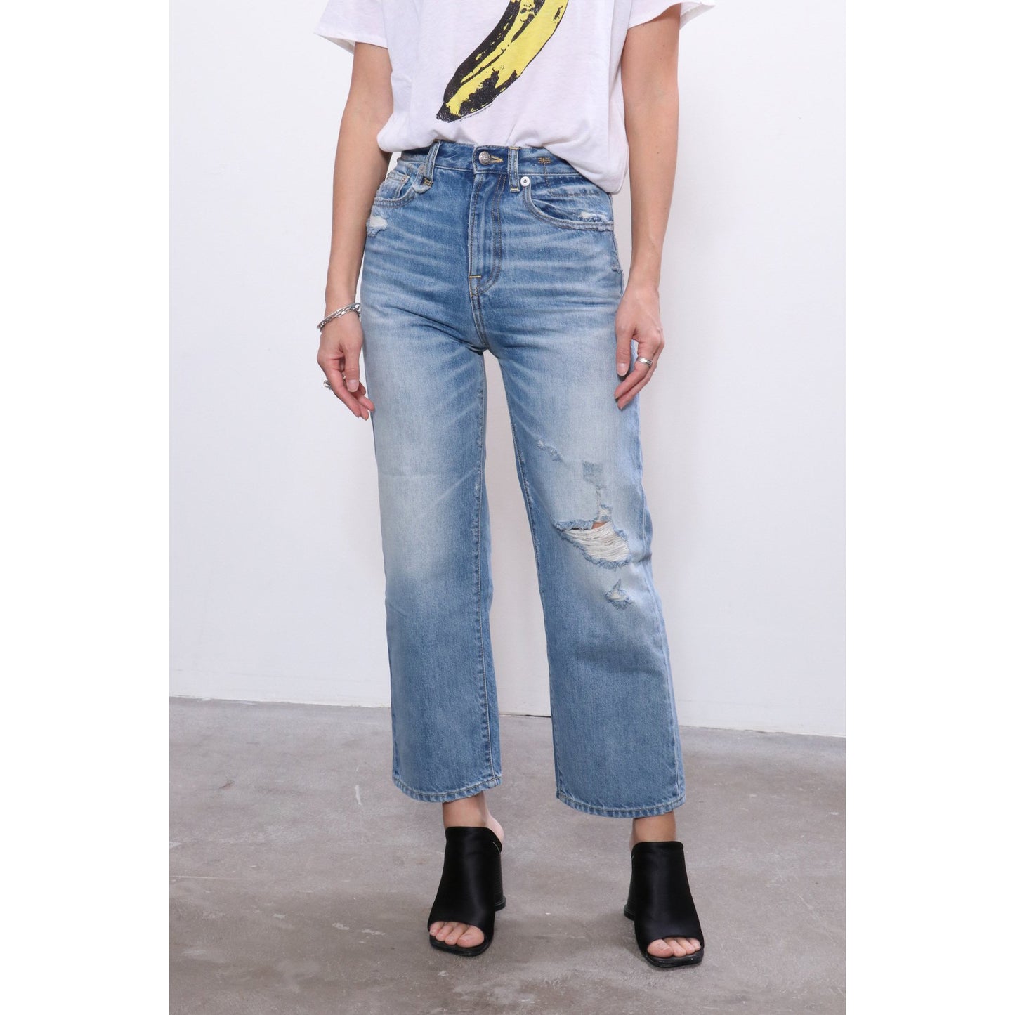 R13 “Camille” high rise jeans in “emory” blue, size 25. Fits like a slim size 24.