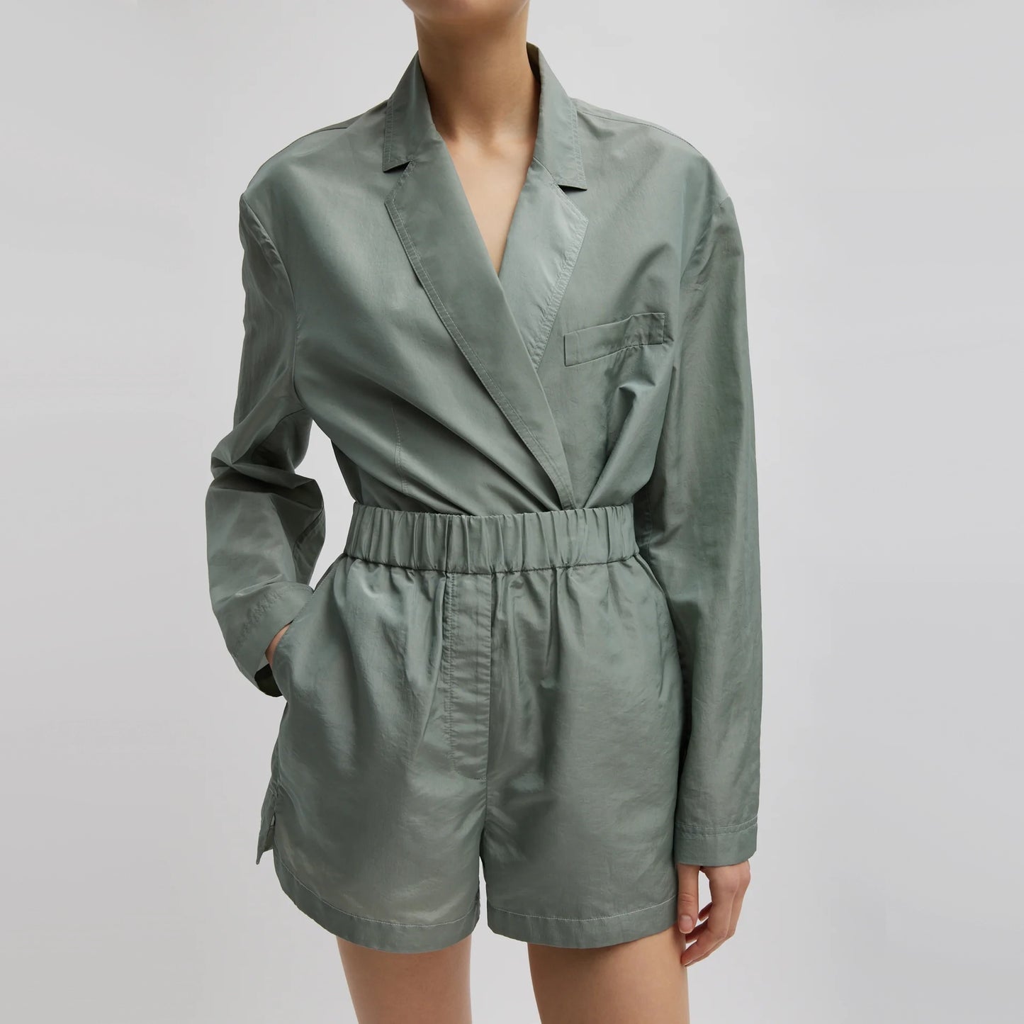 Tibi Silk Nylon Pull On Shorts in Pumice, size Medium