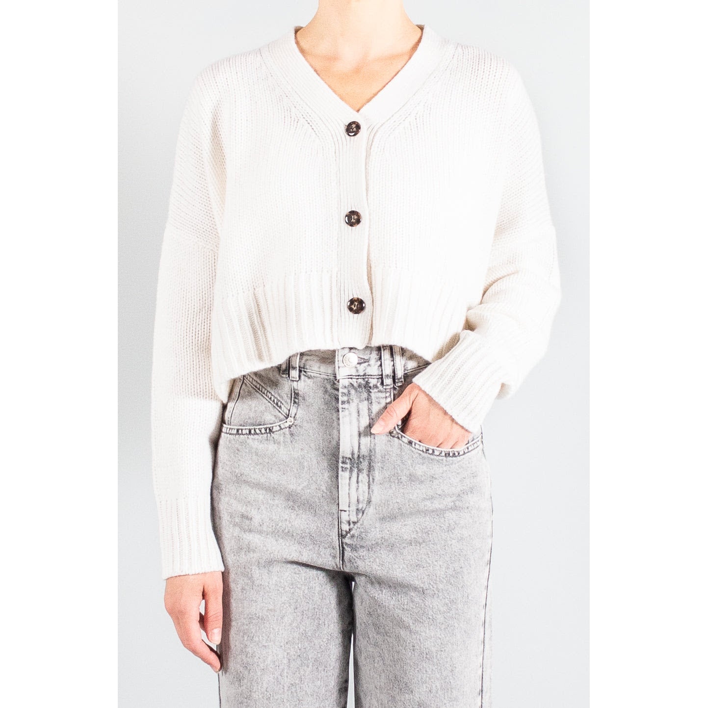 Sablyn "Elliott" Cashmere Cardigan in Ivory (Gardenia), size Medium