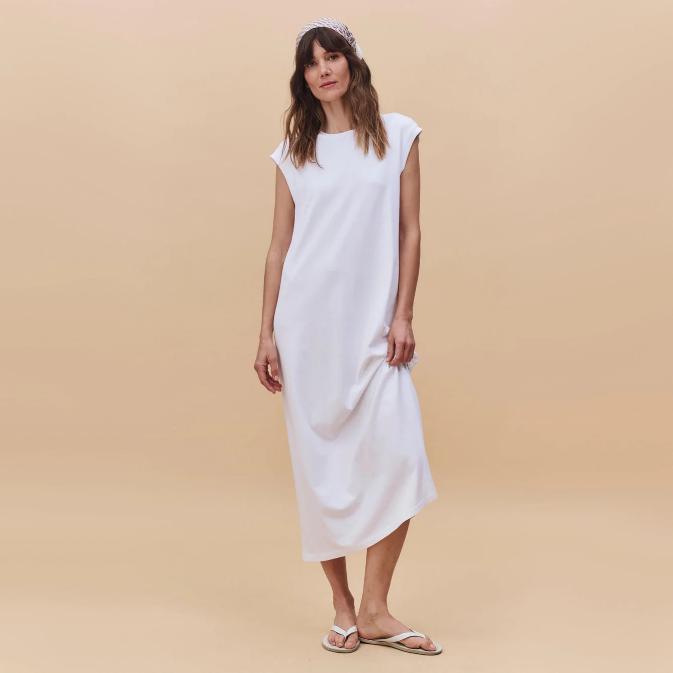 THE GREAT "The Square" Tee-Shirt Dress in White, size "1" (size small)