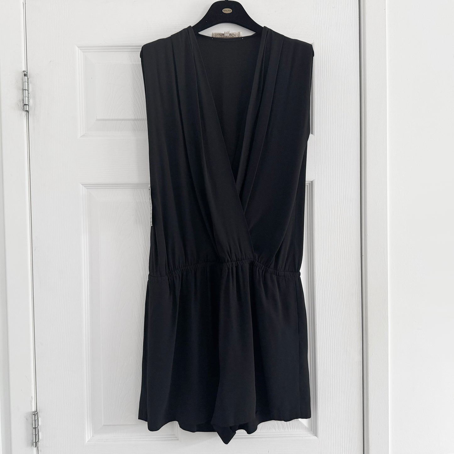 Vanessa Bruno V-Neck Crepe Romper in Black, size 40 (fits size 6/8)