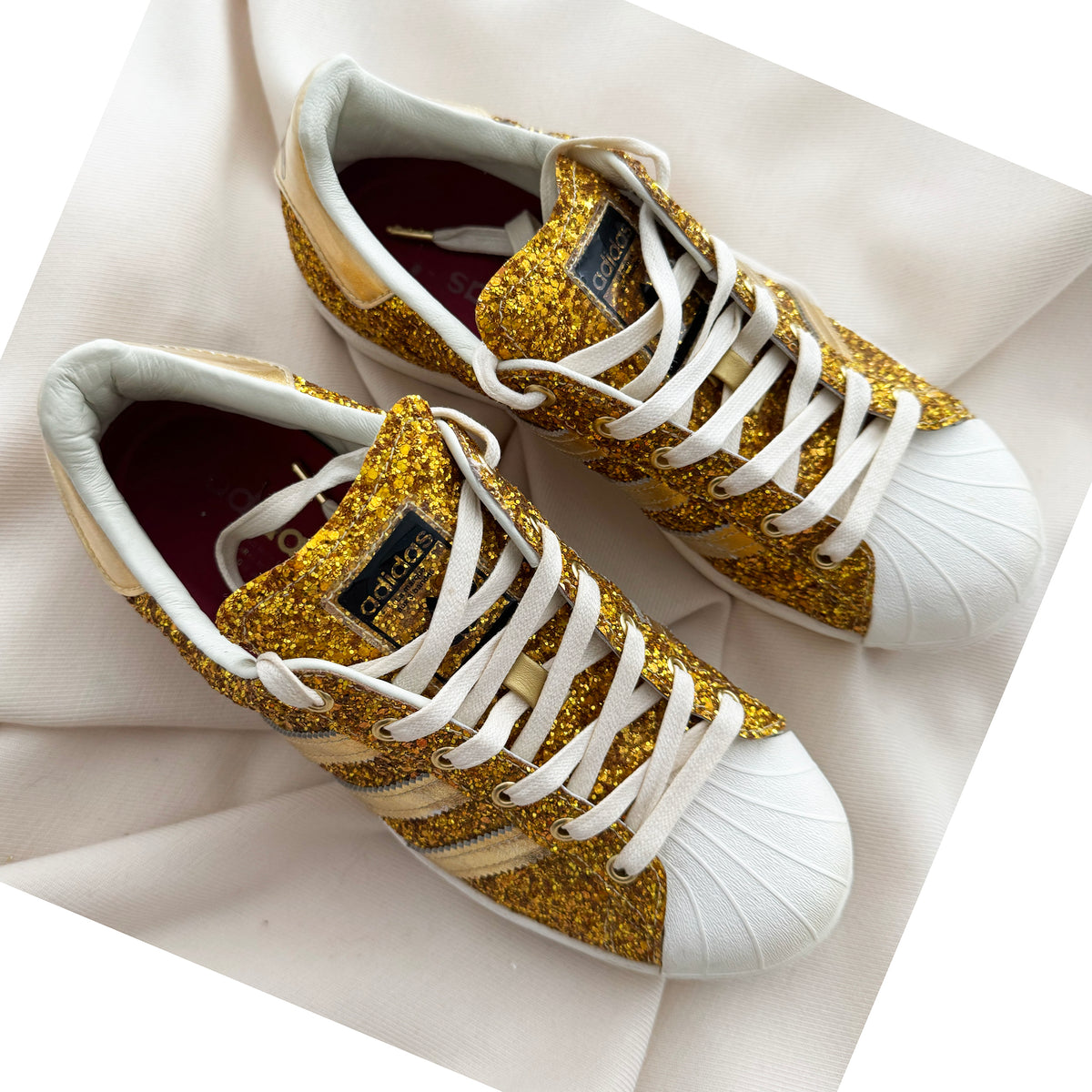 Adidas Superstar "Sparkling Pro Sample" in Gold, size 7.5