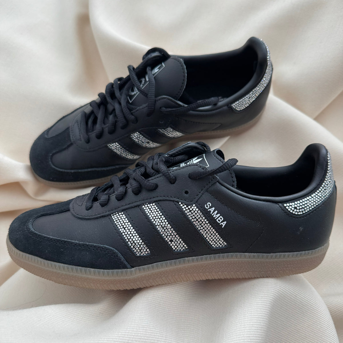 Adidas Samba OG Sneaker in Black with Rhinestone, Womens size 7 (fits 7.5)
