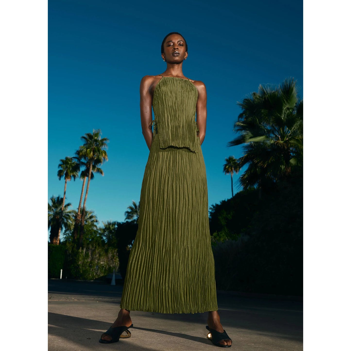 & Other Stories Pleated Silk Set in Green, size 6