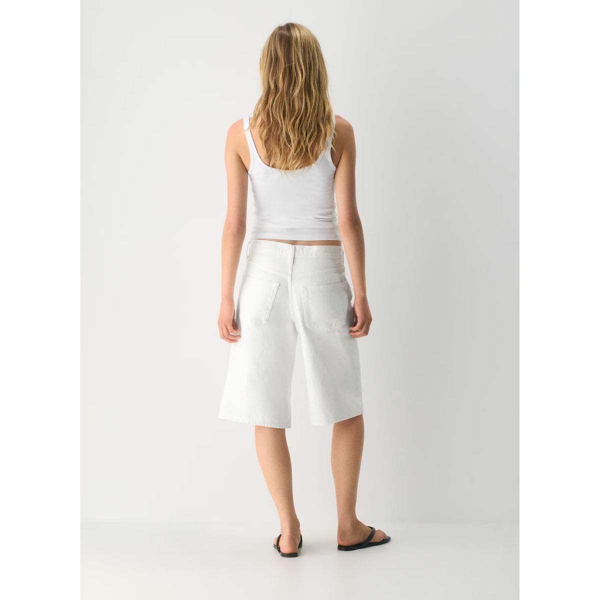 Citizens of Humanity "Ramona" Shorts in "Marshmallow", size 27
