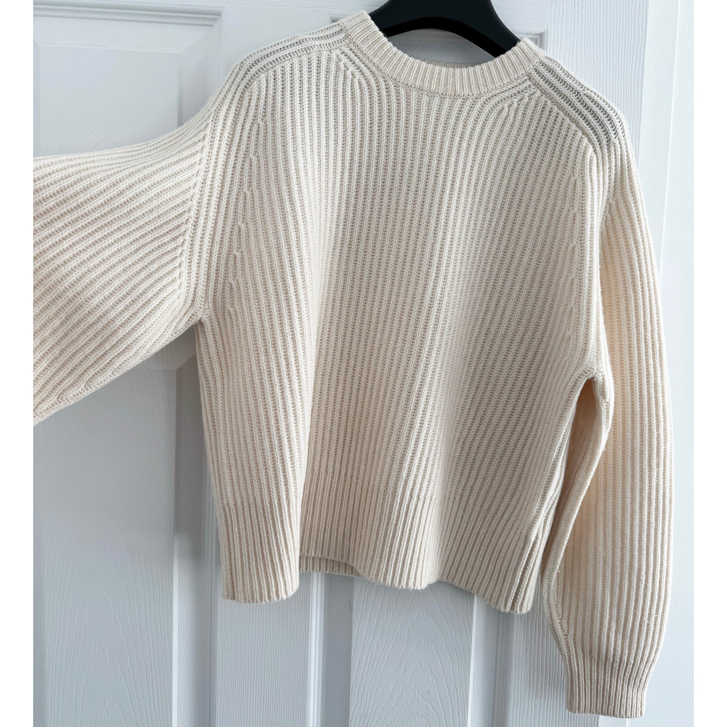 CO Ribbed Wool/Cashmere Crew Neck Sweater in Ivory, size XS