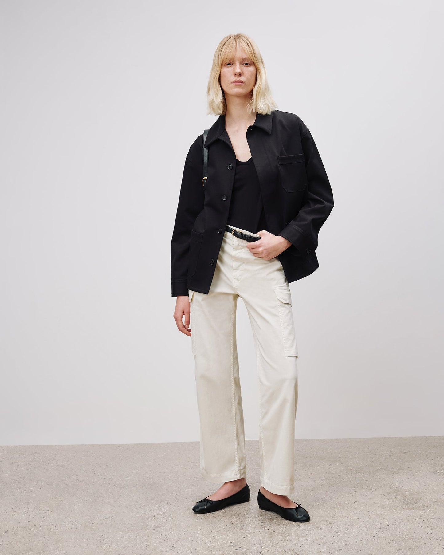 Nili Lotan "Leofred" Cargo Pants in "Midnight", size 10