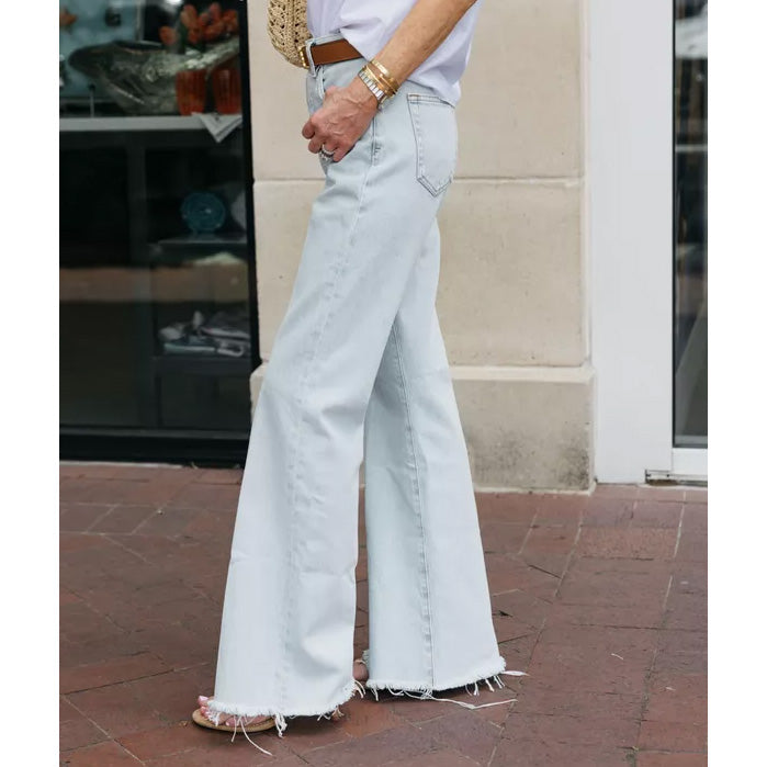 Frame "Lax" Jean in "Wisp Raw Fray", size 27