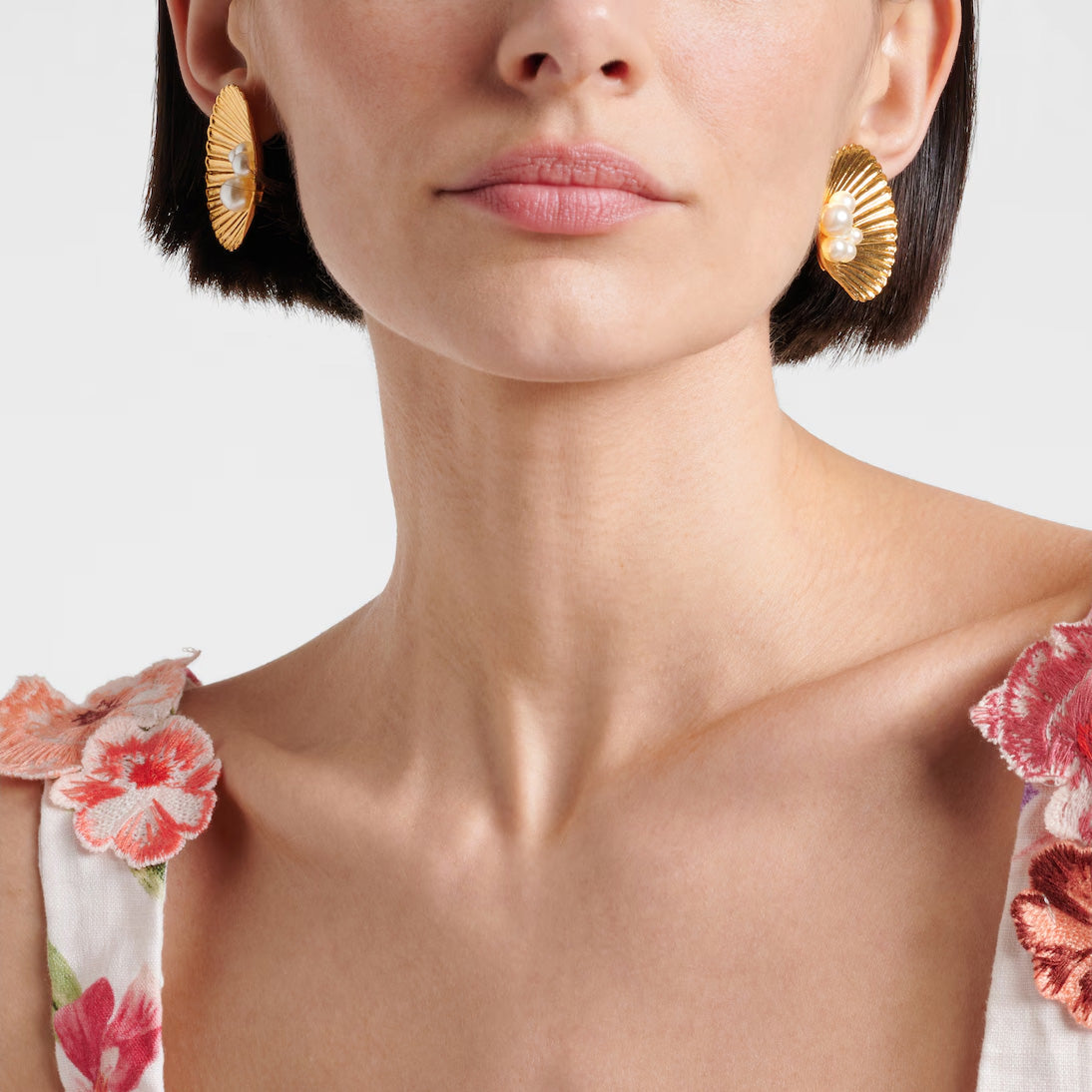 Jennifer Behr "Maricela" Seashell Earrings in Gold w Pearl