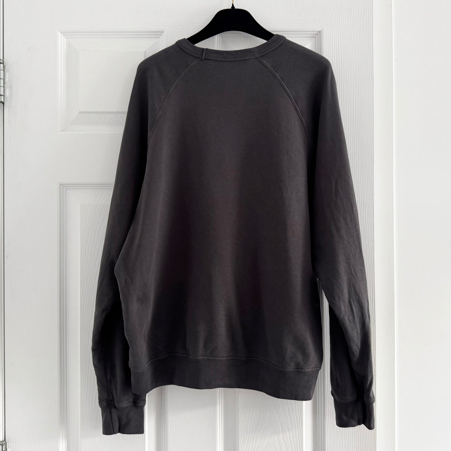 Mother "Biggie Concert" Sweatshirt in Faded Black, size Medium