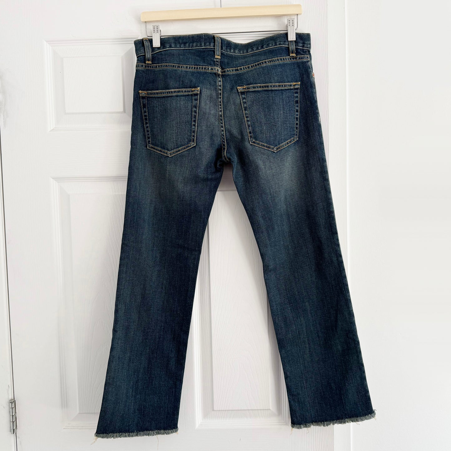 Nili Lotan Boyfriend Jean in "Walker Wash", size 25