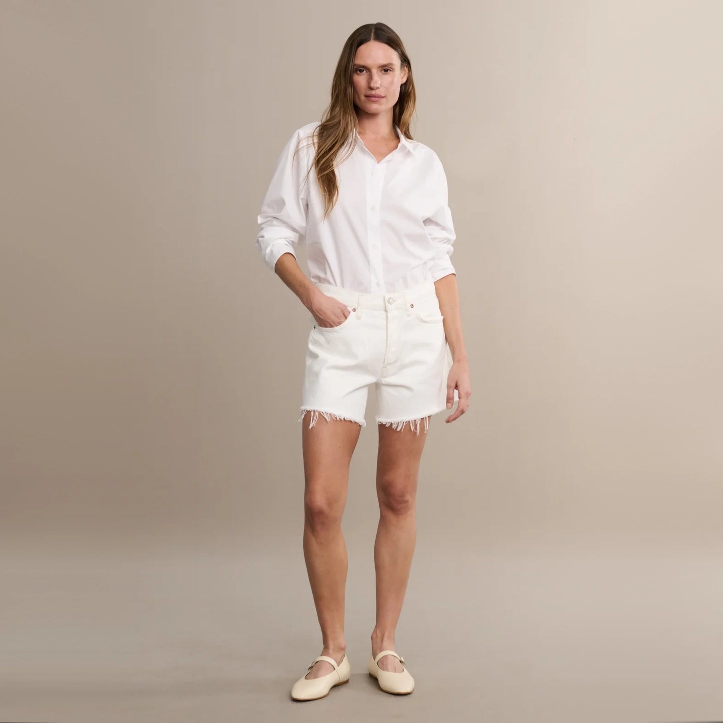 AGOLDE "Parker Long" Jean Shorts in "Pannacotta", size 25