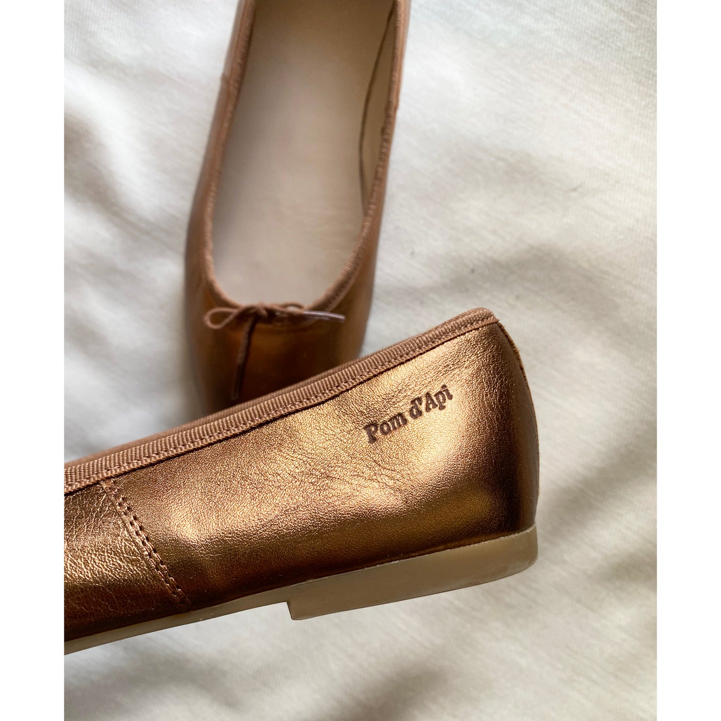 ** KIDS ** Pom D'Api Gold Ballet Flats, size 37