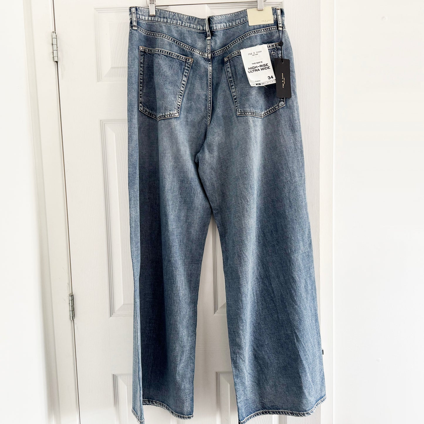 Rag&Bone "Sofie" Featherweight Wide Leg Jeans in "Beverly", size 34