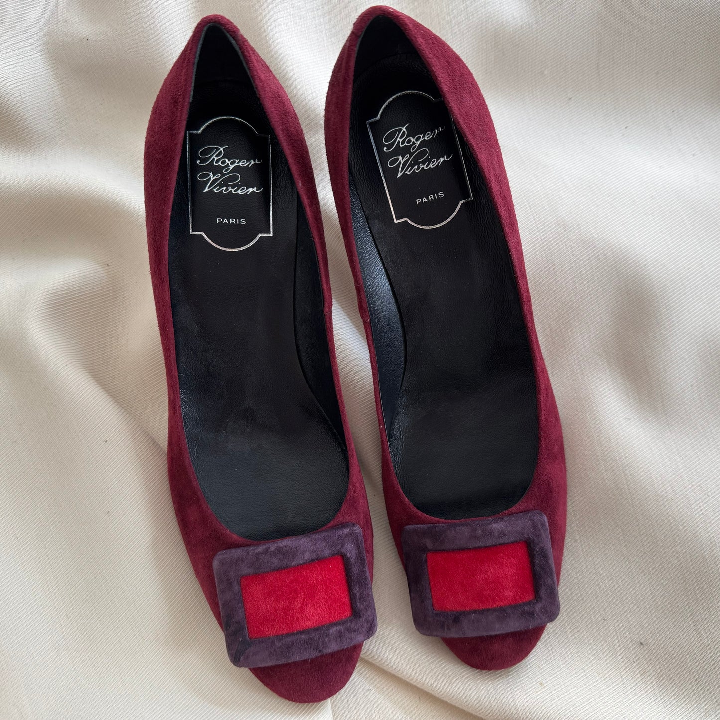 Roger Vivier "Belle Vivier Trompette 70mm Suede Pumps In Burgundy, size 40.5