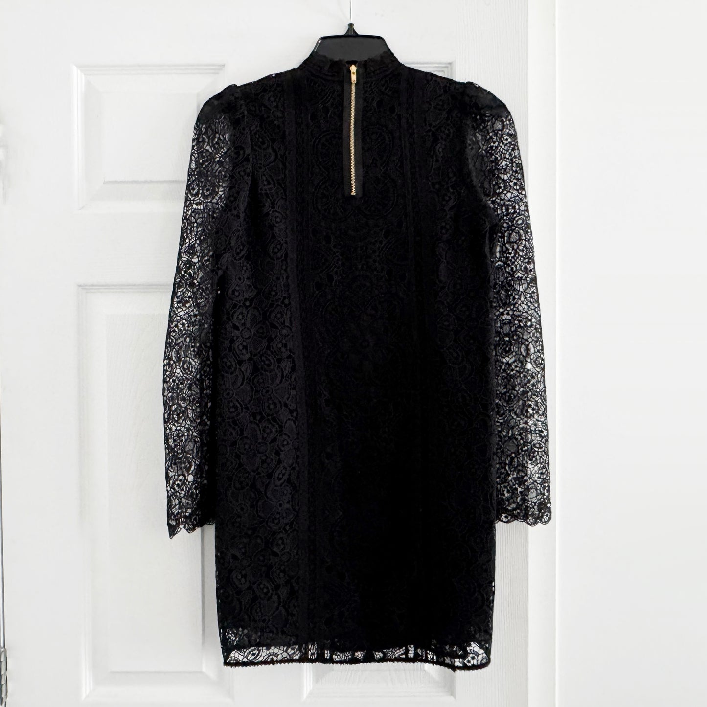 Vanessa Bruno Lace Long Sleeve Mini Dress in Black, size 34 (fits size 0/2).