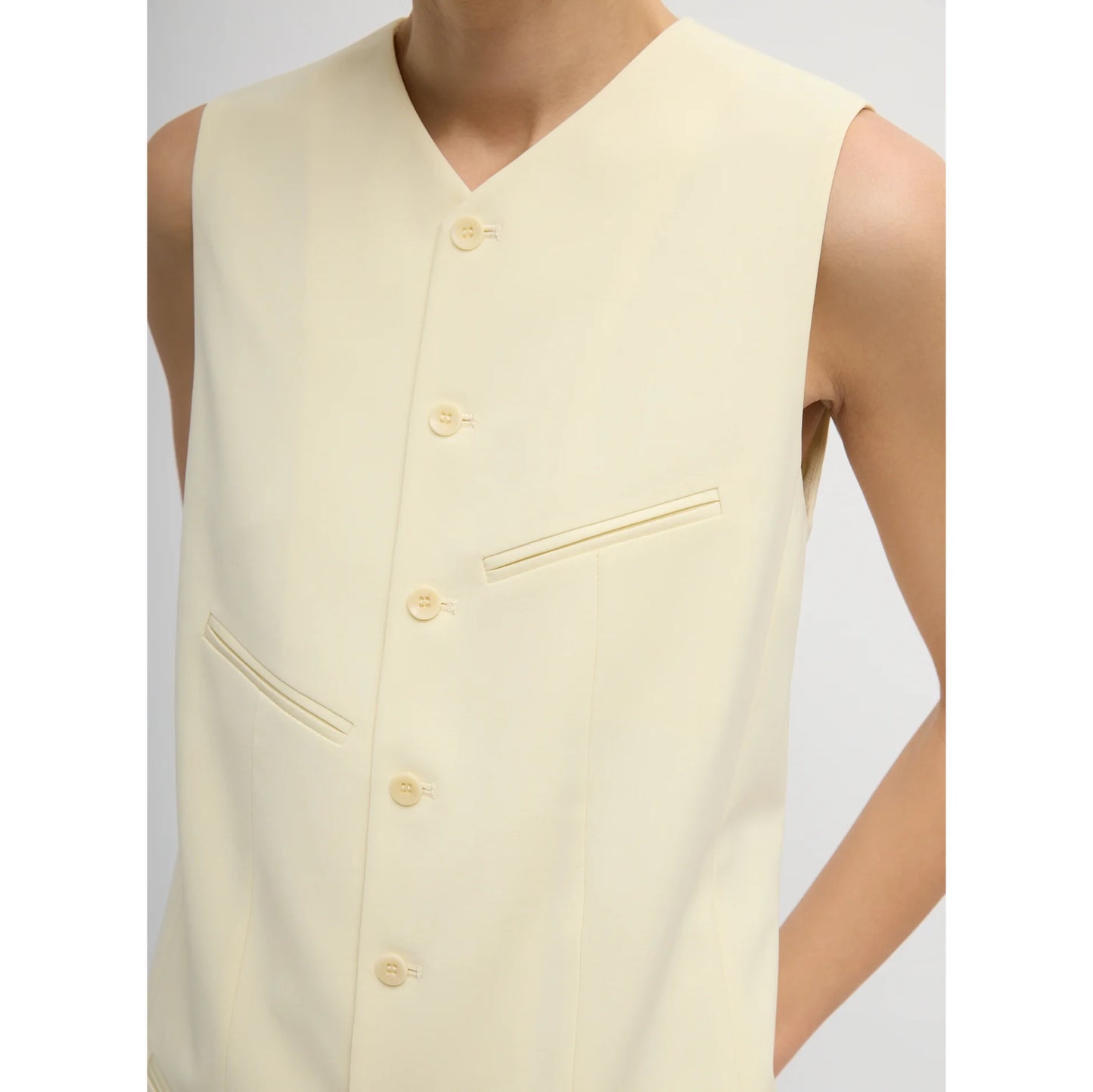 Tibi Tropical Wool Easy Vest in Ivory (Pale Yellow), size 12