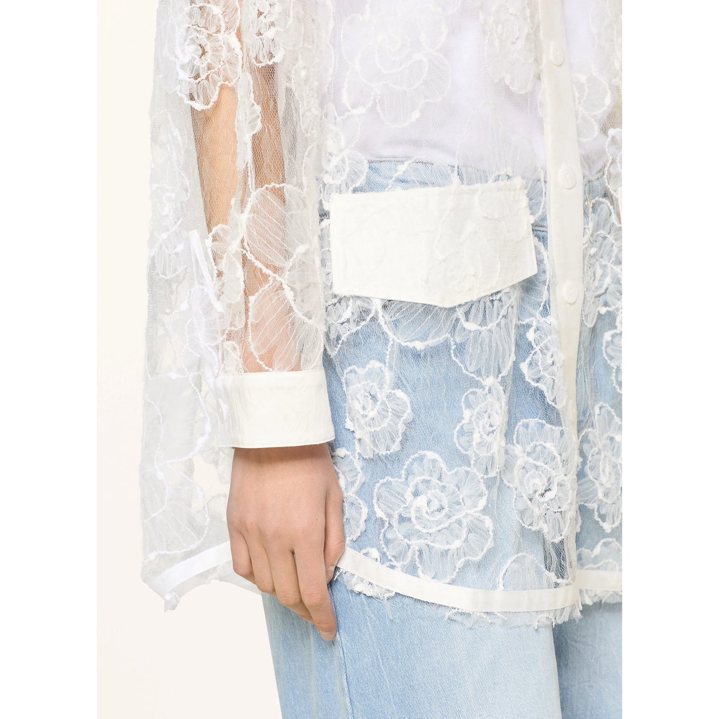 BAUM UND PFERDGARTEN "Annica" Lace Blouse in White, size 36