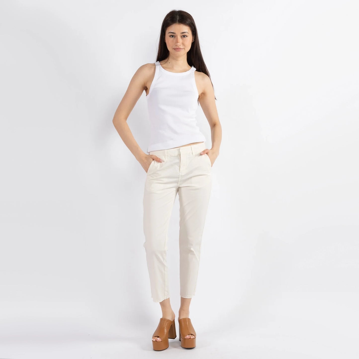 Nili Lotan "Montauk" Pant in Eggshell, size 6