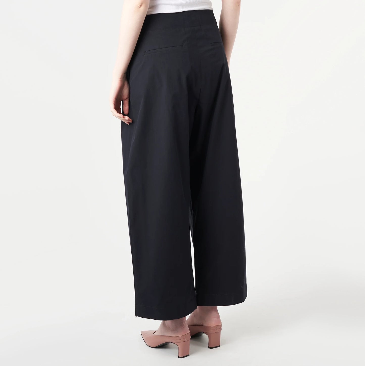 Studio Nicholson "Dordoni" Pant in Dark Navy, size "3"