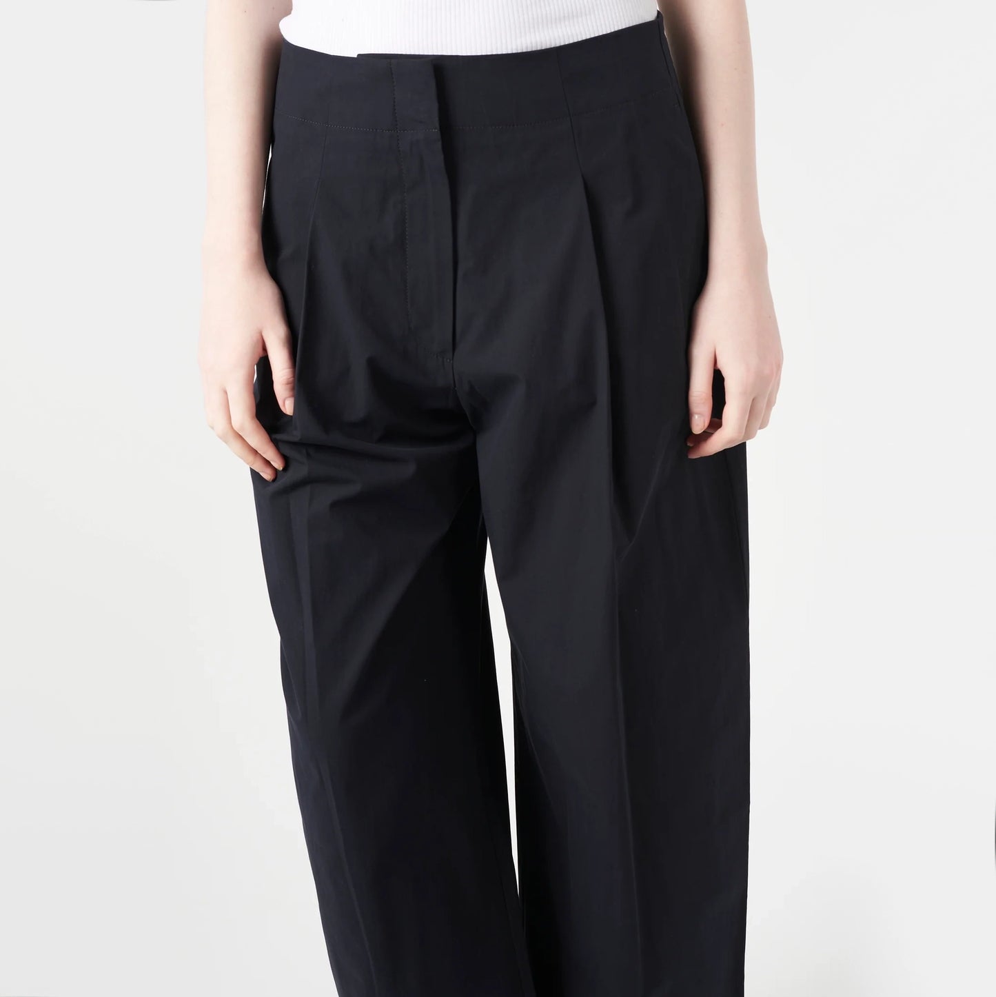Studio Nicholson "Dordoni" Pant in Dark Navy, size "3"