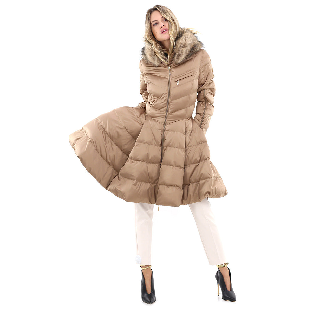 Elizabetta Franchi Flared Skirt Puffer in Beige, size 40IT (fits like size 2)