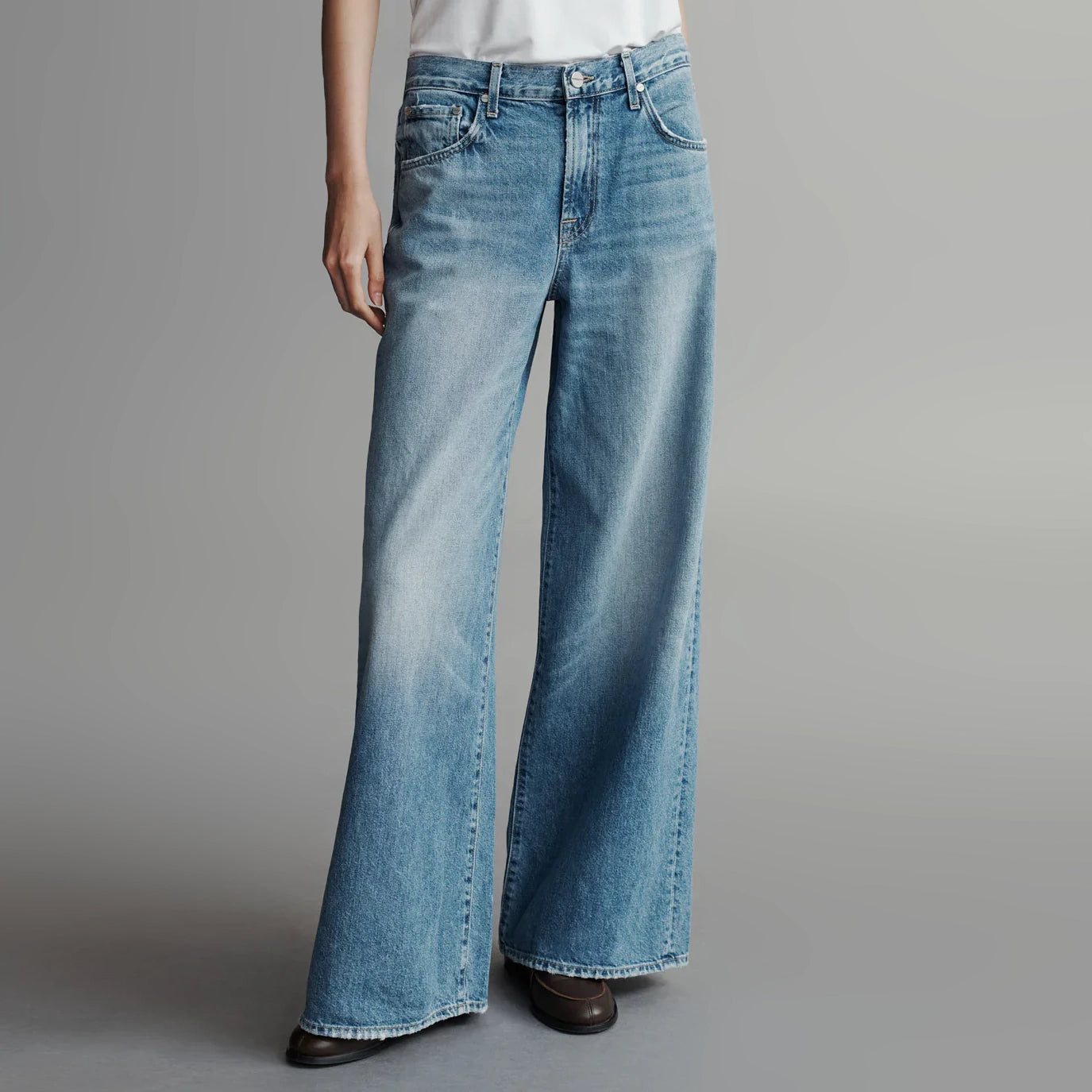 TWP "Tiny Dancer" Wide Leg Jeans in "Vintage Wash", size 27