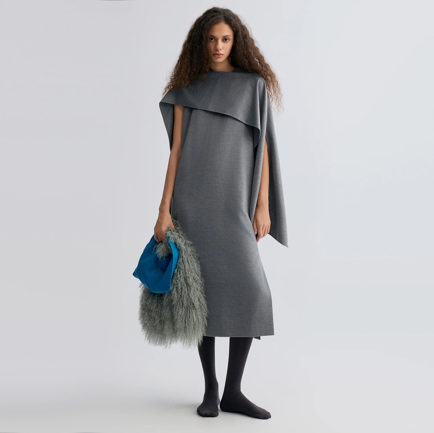 Front Row Shop Opera Cape Maxi Dress Grey Melange, size Small