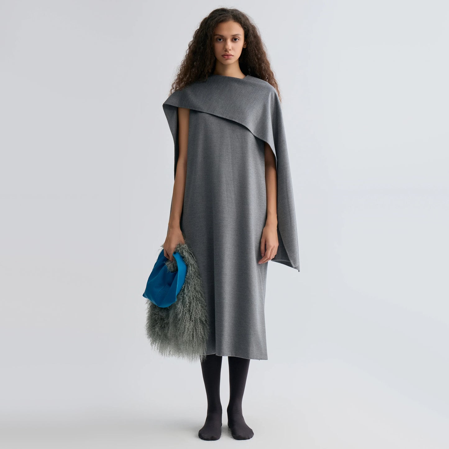 Front Row Shop Opera Cape Maxi Dress Grey Melange, size Small