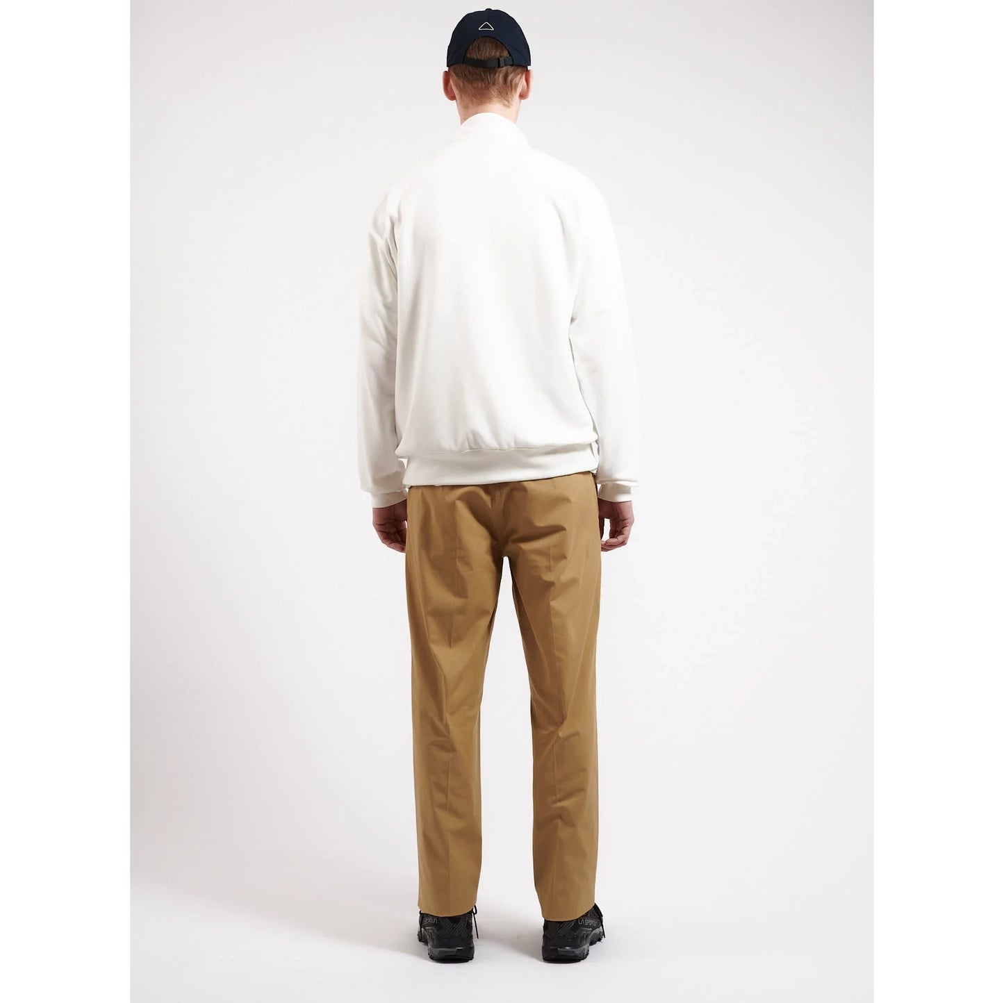 Works And Days "Cordura" classic chino in Khaki, size Large