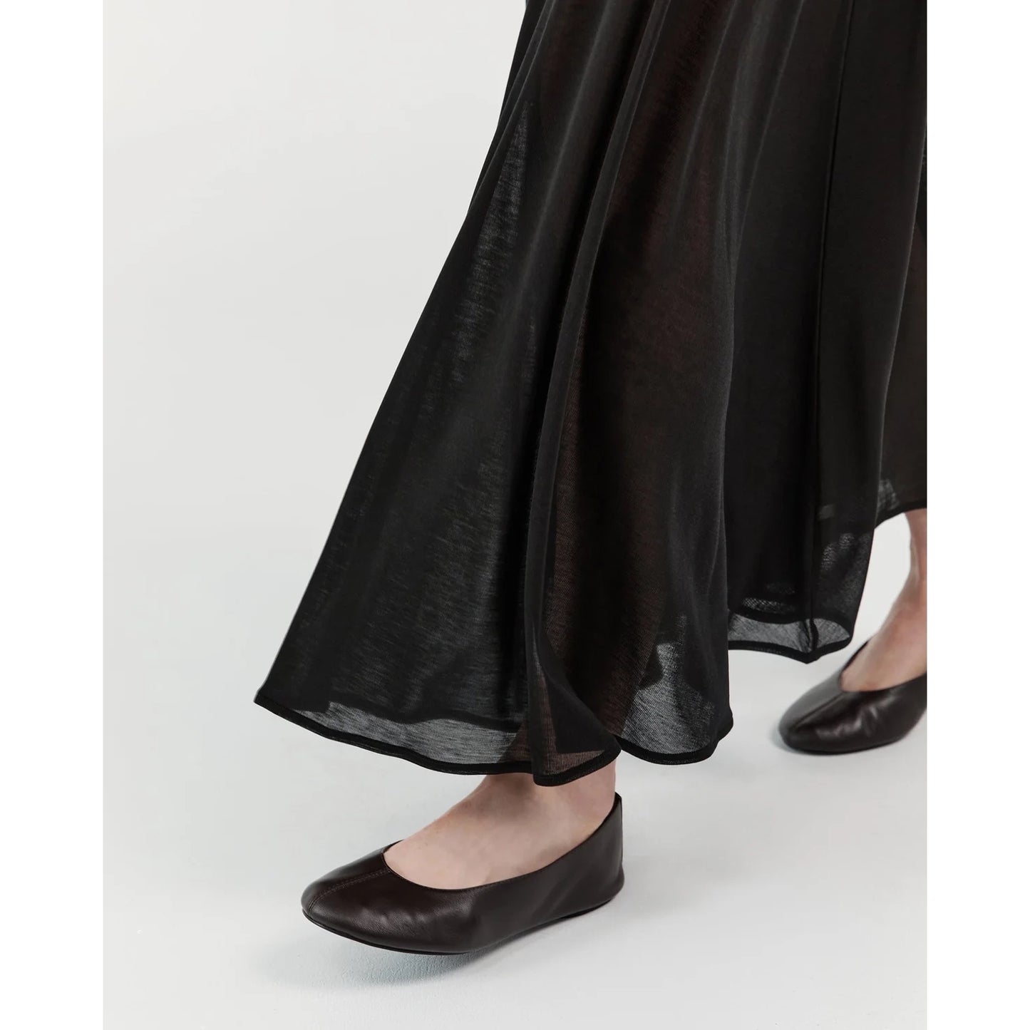 St Agni Low Scoop Ballet Flat in Coffee, size 37