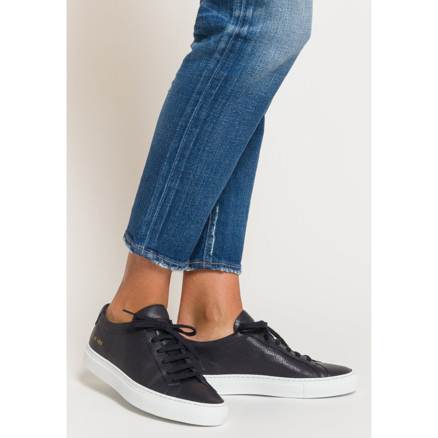 Common Projects Achilles Low in Navy Grained Leather, size 37