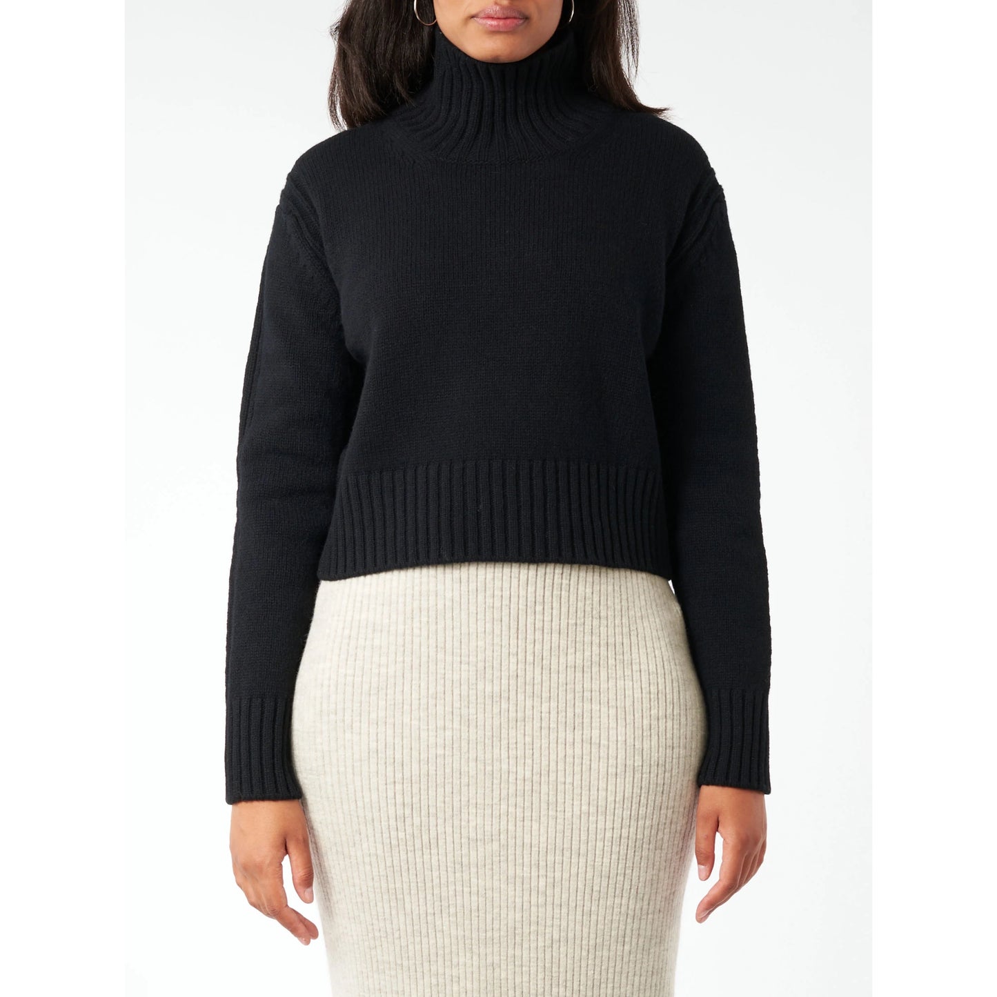 & Daughter "Fintra" Cropped Turtleneck in Black, size Small