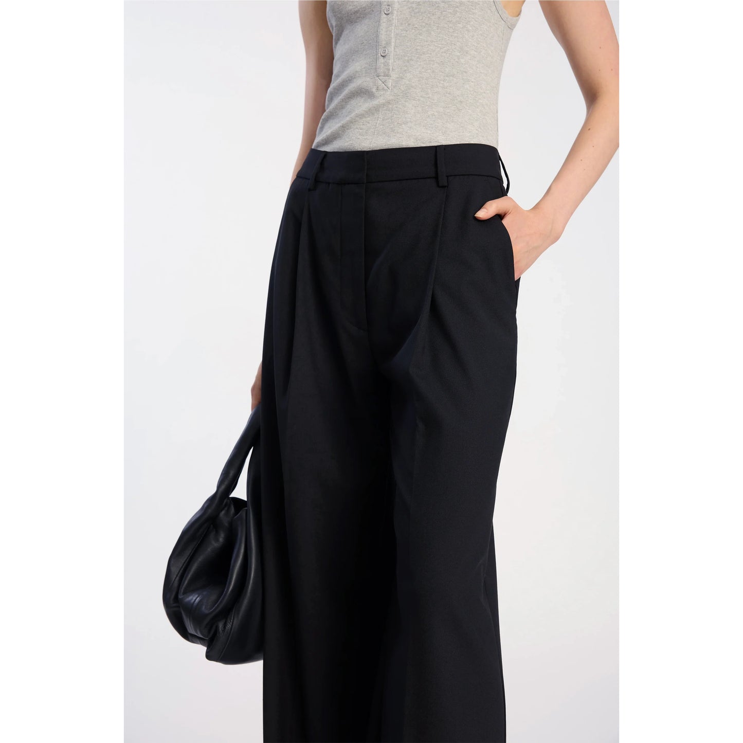 Munthe x The Simple Studio "Lupon" Pant in Black, size 36 (size small)
