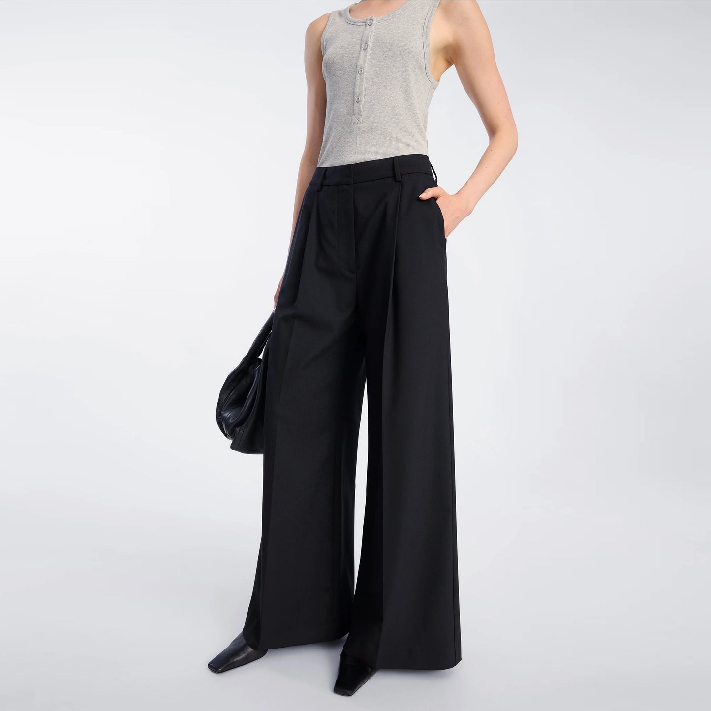 Munthe x The Simple Studio "Lupon" Pant in Black, size 36 (size small)