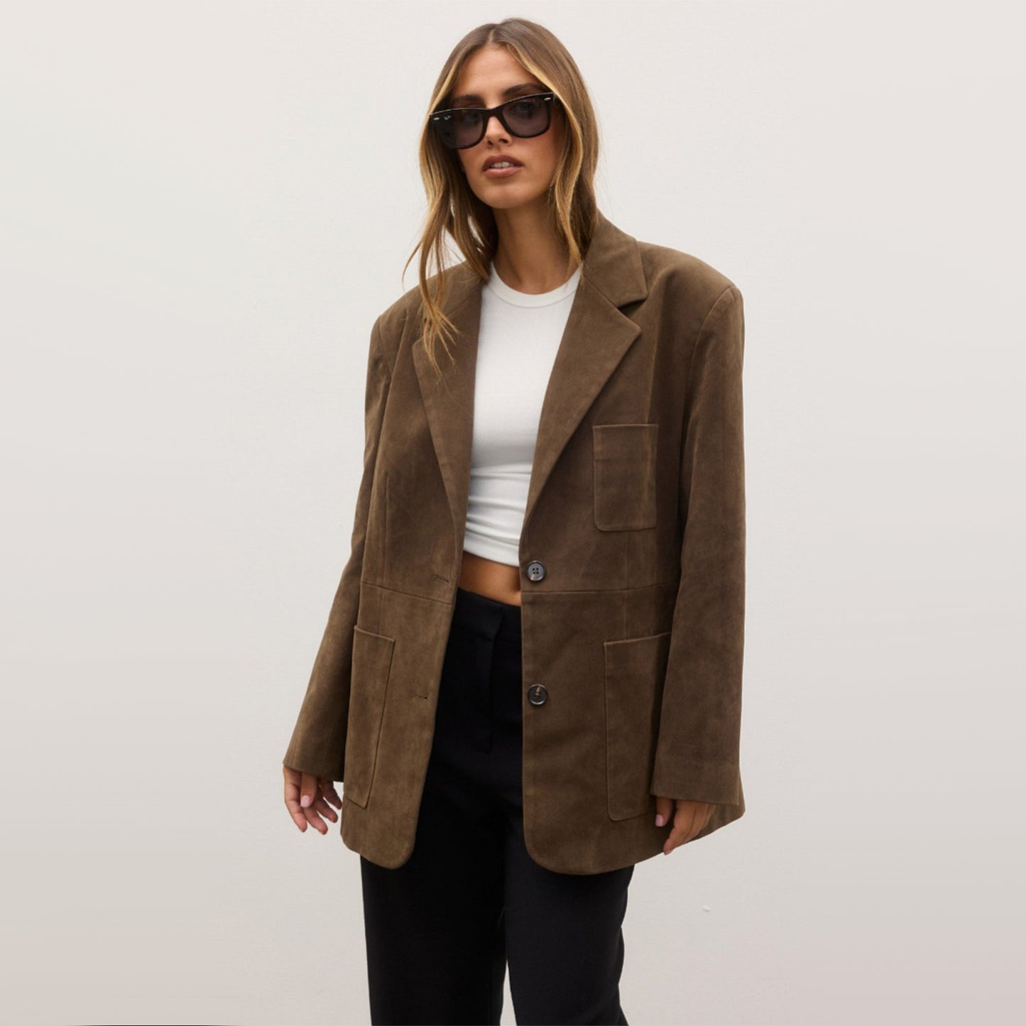Bayse Oversize Faux Suede in Brown, size XL