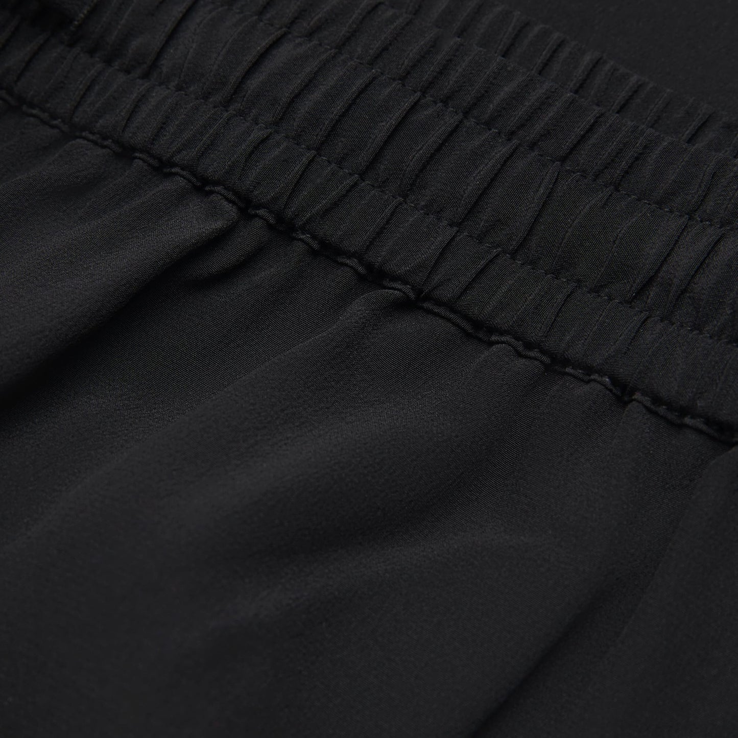 Matteau Wide Leg Silk Pants in Black, size "5" (L-Xl)