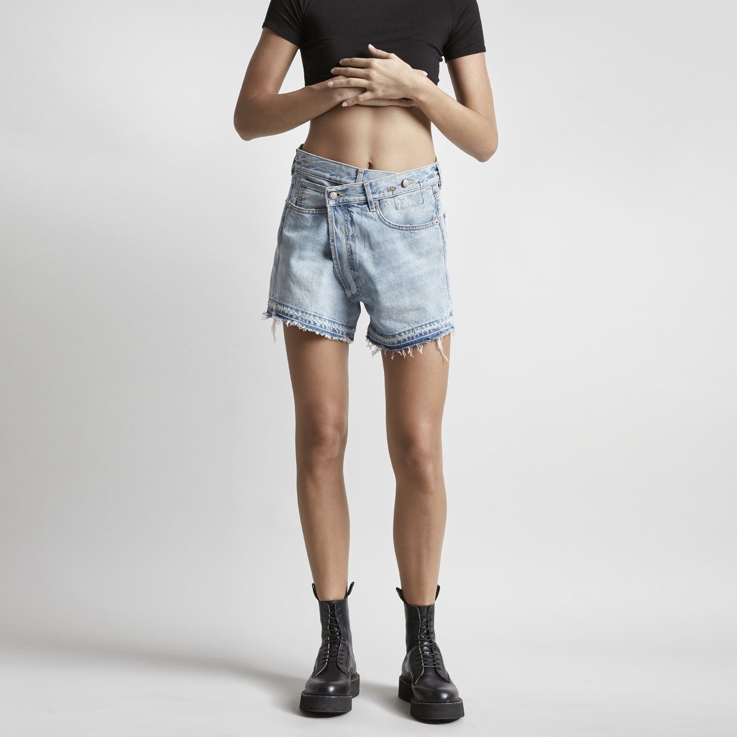 Short Crossover R13 en Tilly, taille 25 (convient au 26/27)