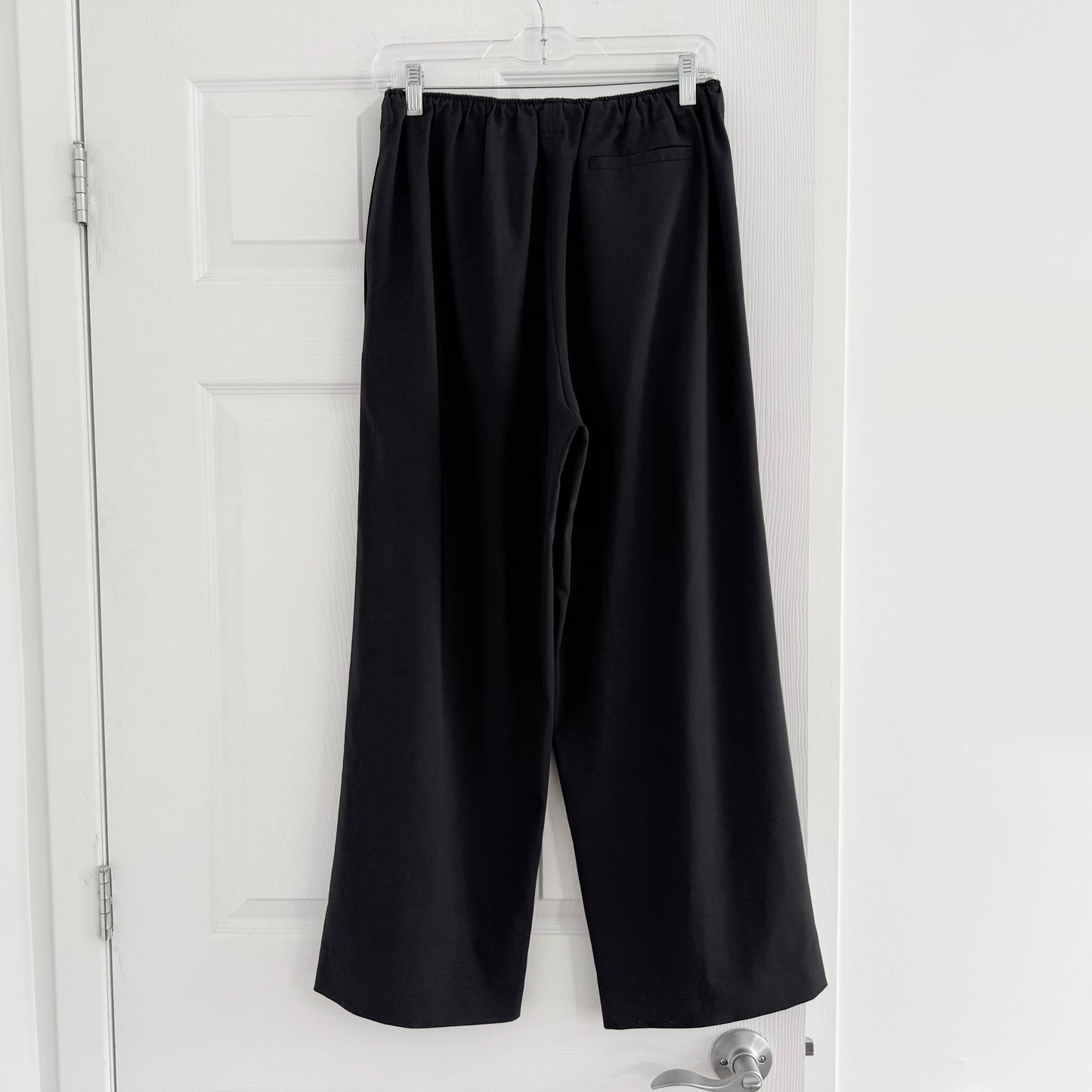 6397 Drawstring Waist Trousers in Black, size Medium