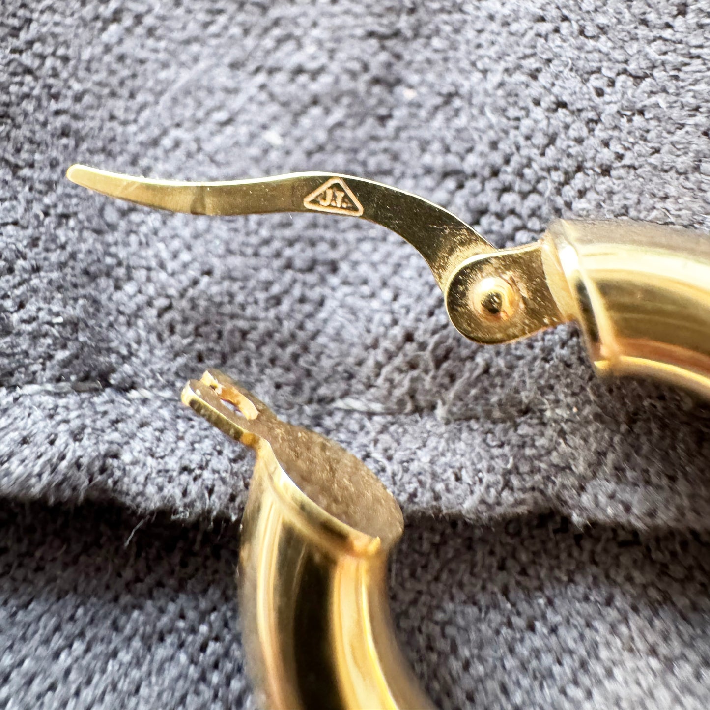 6 the Label 14K Little Gold Hoops