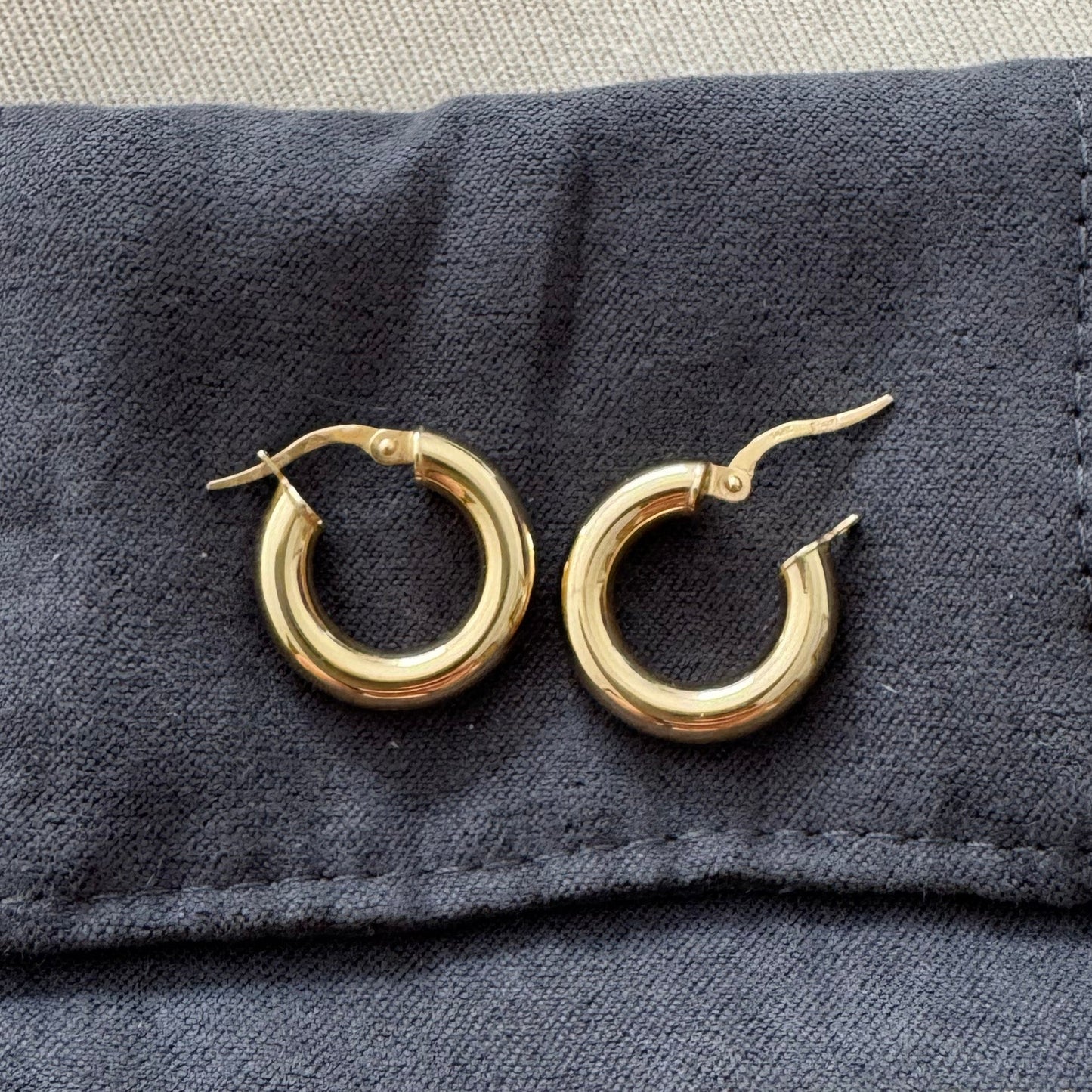 6 the Label 14K Little Gold Hoops