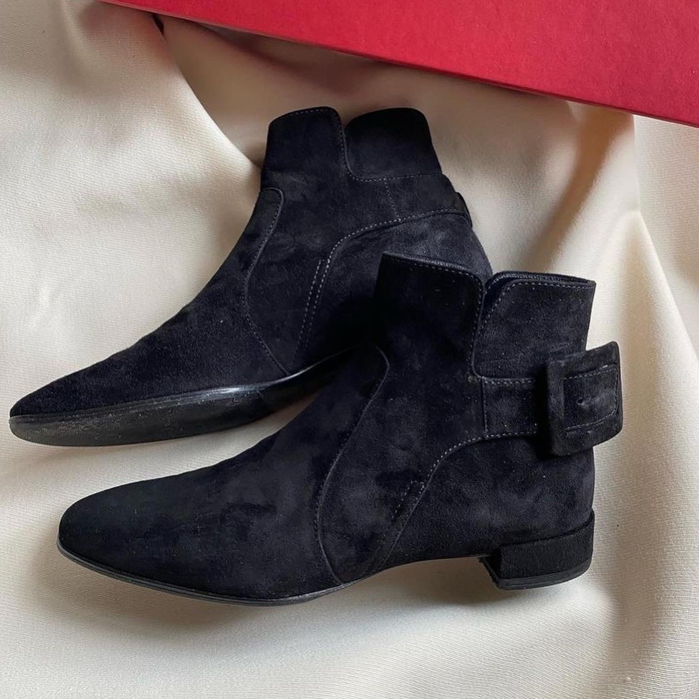 Roger Vivier black suede “Polly” boots, size 35.5. Fits like a 5.5