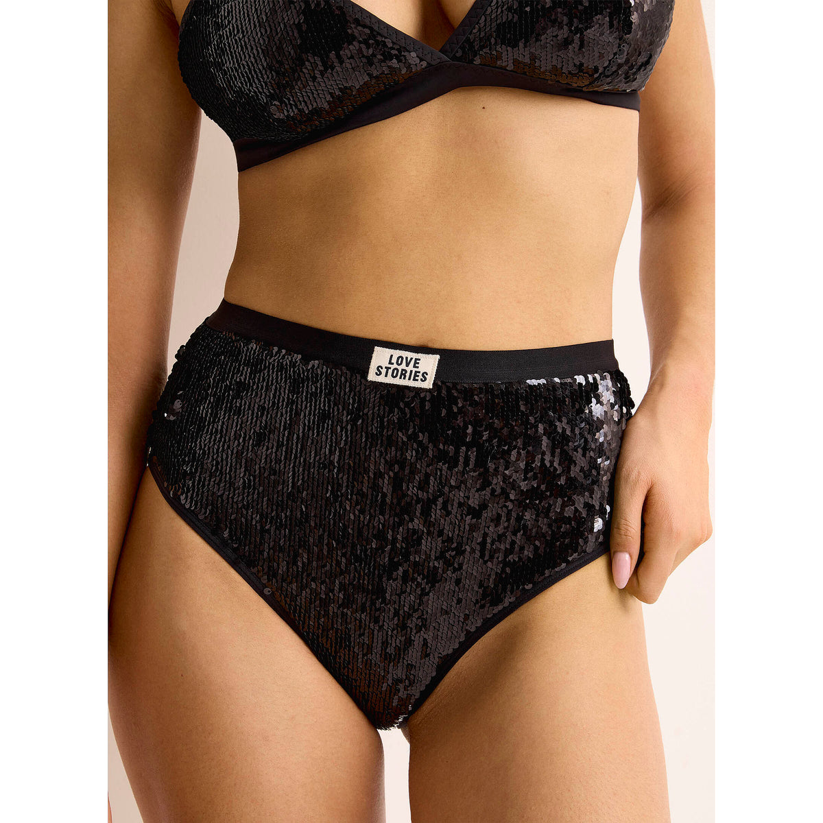 Love Stories Sequin Lingerie Set in Black, size Small