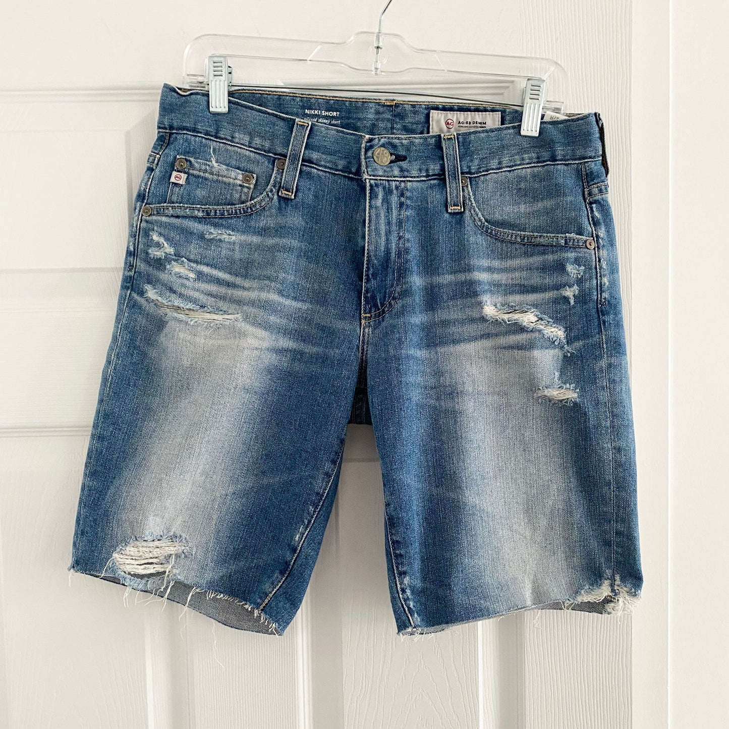 AG "Nikki" Relaxed Skinny Jean Shorts, size 27 (fits 27/28)